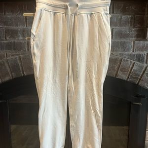 Lululemon joggers